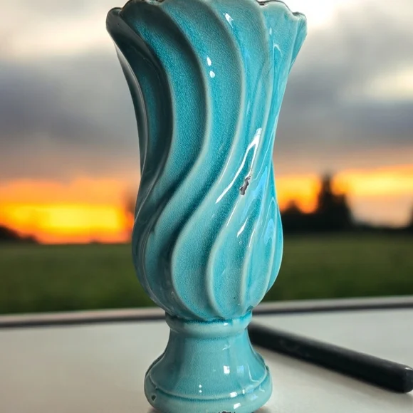 Vintage-Handmade One of a kind Mid Century Rustic Swirl Vase - Picture 1 of 5